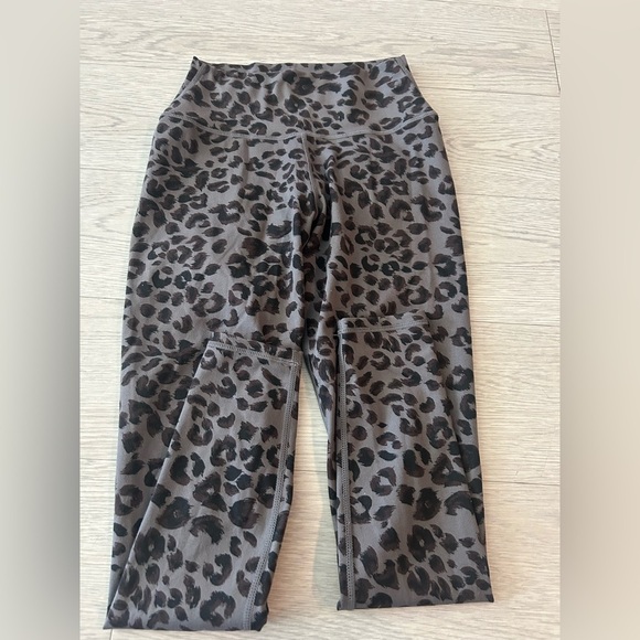 Varley Leggings Lot of 2 Animal Prints  Size XS EUC - Picture 2 of 9